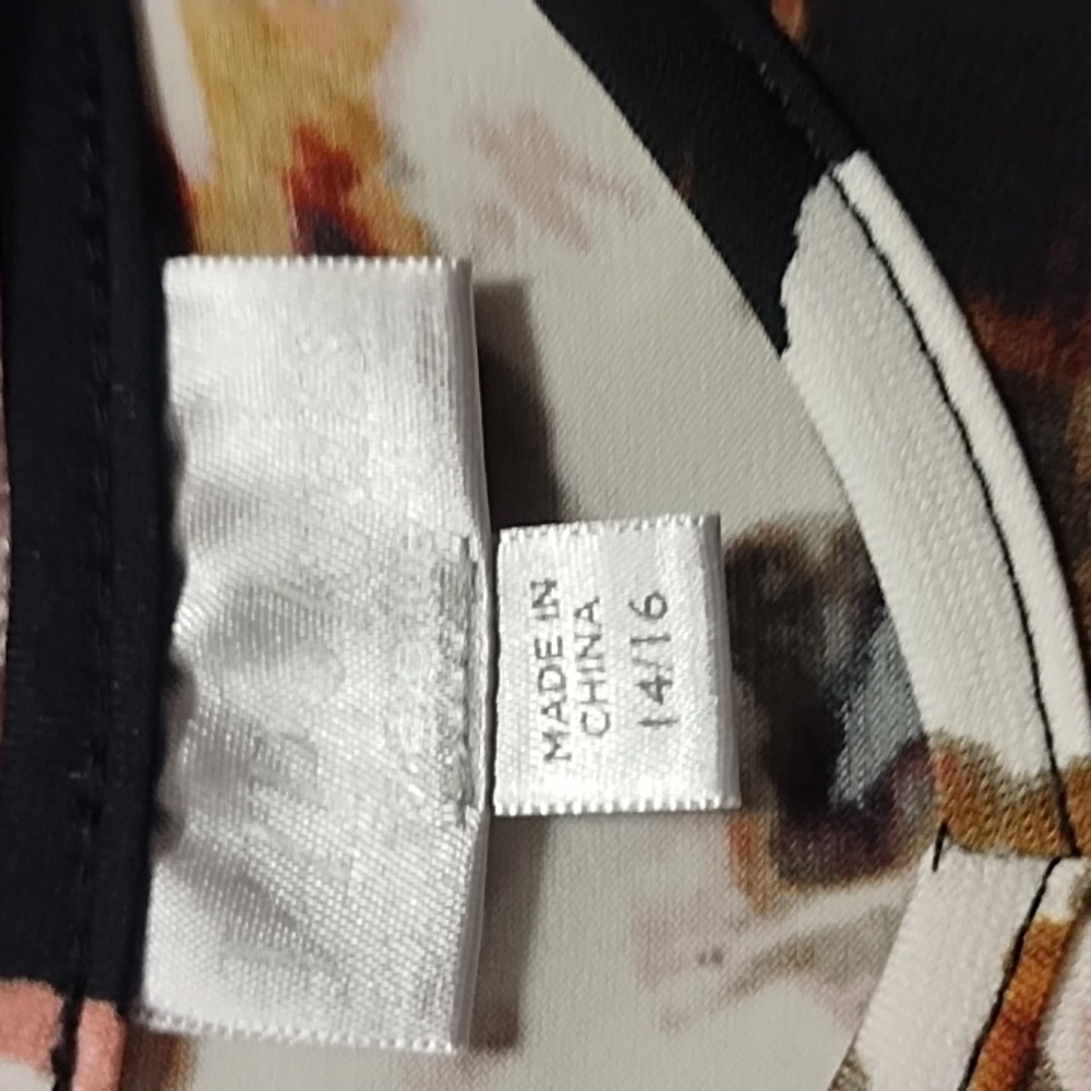 VIP Knits - Picture 4 of 5